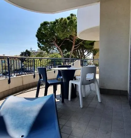 Atlantic Lejlighedshotel